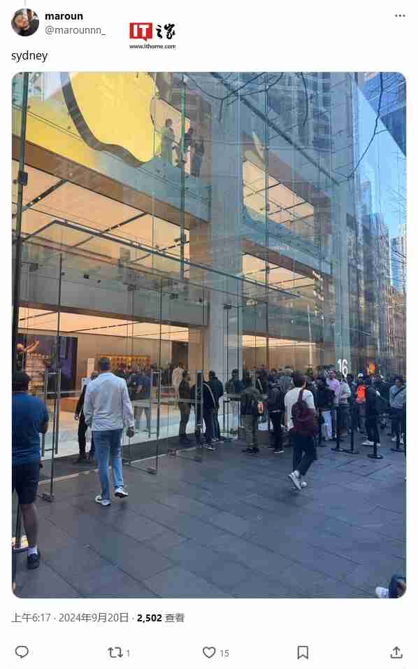 苹果 iPhone 16 / Pro 系列线下发售概览：第五大道店上演灯光秀，多地未现排队长龙