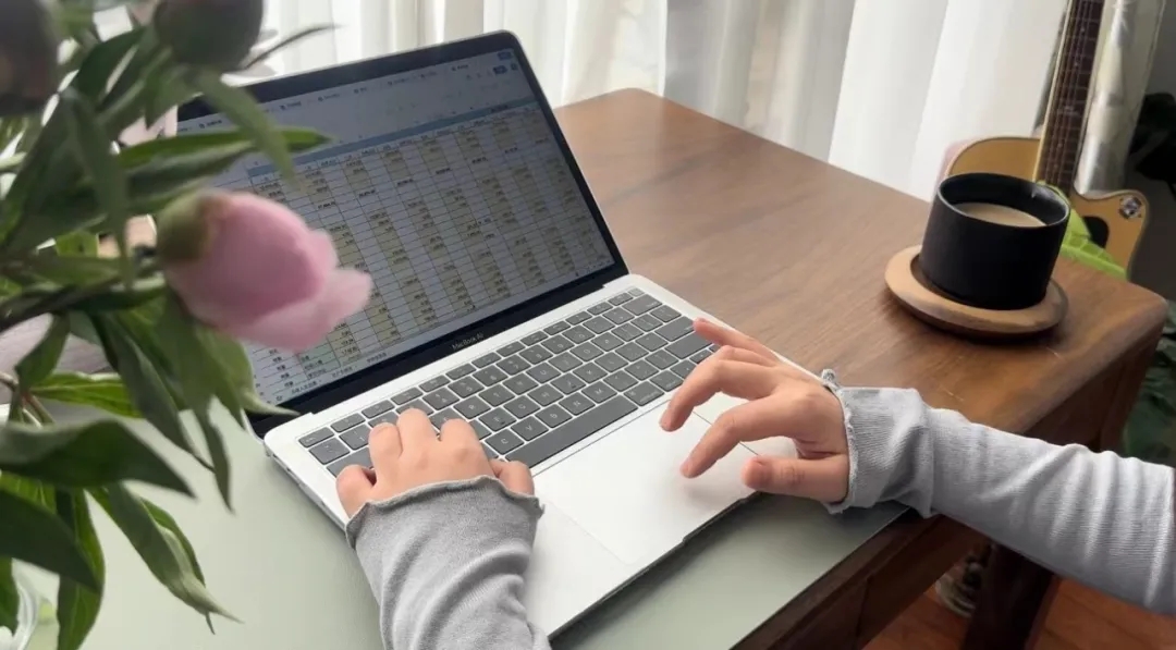 万万没想到，很多人1万块都拿不出来，却觉得100万太少？